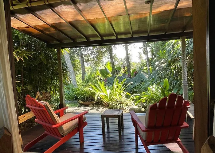شاليه Heliconia, At T House Kaja *