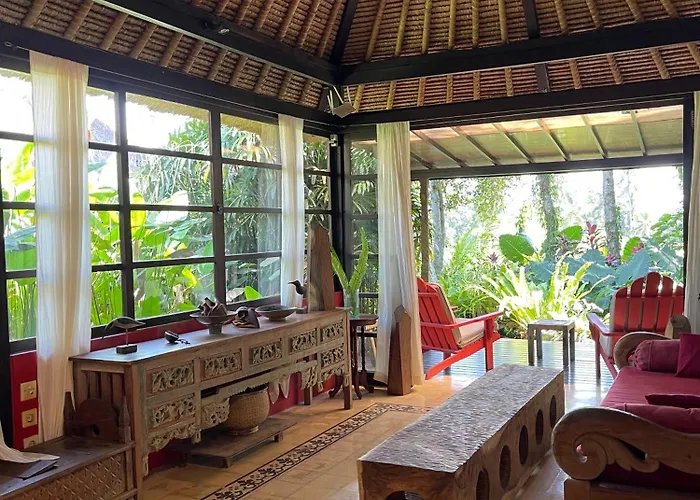 Heliconia, At T House Kaja Chalet Ubud (Bali)