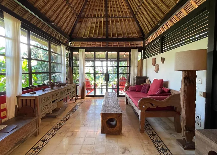 شاليه Heliconia, At T House Kaja *